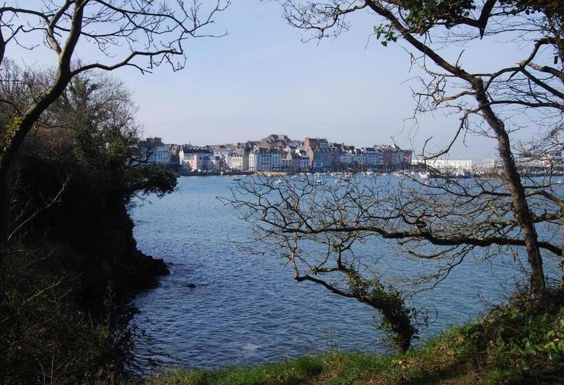 فندق Le Bretagne   Hôtel