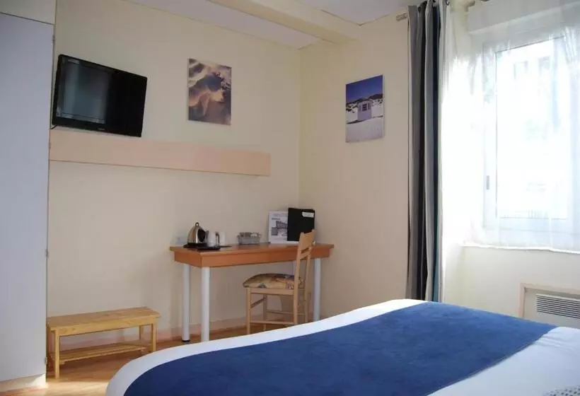 هتل Le Bretagne Hôtel