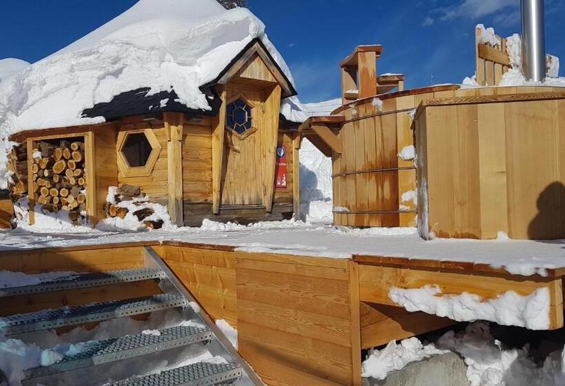 هتل Le Chal Heureux