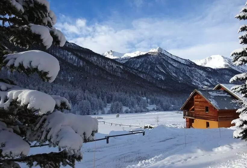 Hotelli Le Chalet D'en Hô
