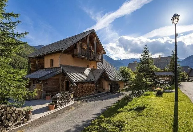 Hotelli Le Chalet D'en Hô