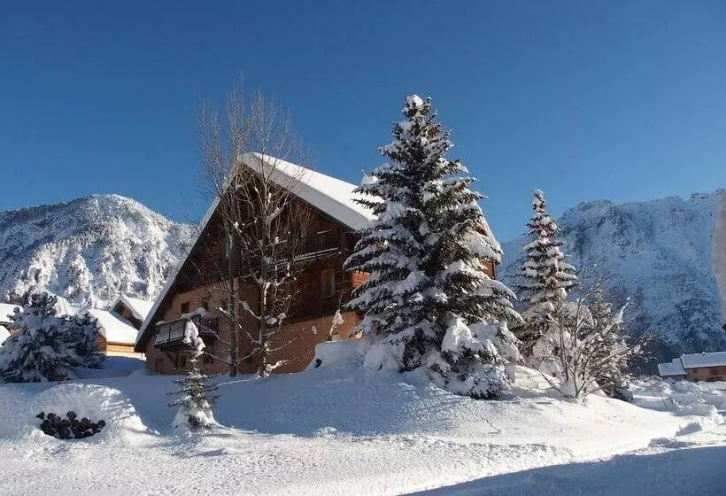 Hotelli Le Chalet D'en Hô