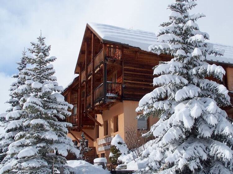 هتل Le Chalet D'en Hô