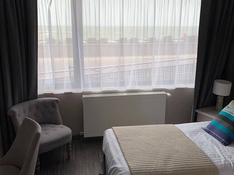 Отель Les Fregates