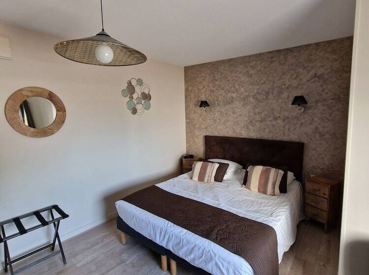 Отель Les Fregates