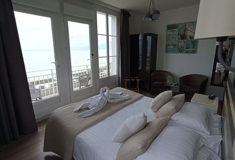 Отель Les Fregates