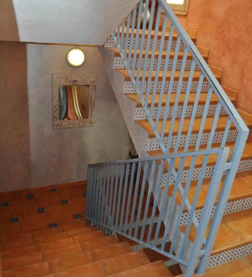 בית מלון כפרי Les Mimosas