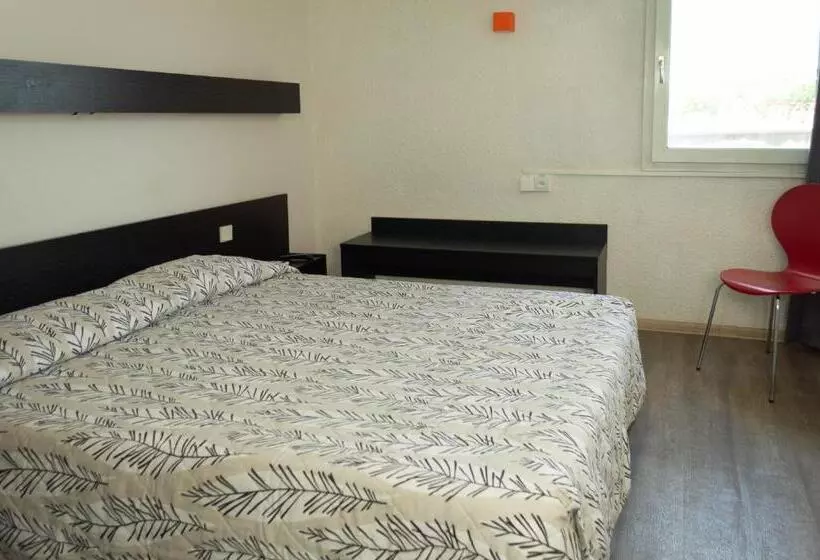 ホテル Les Tourrades