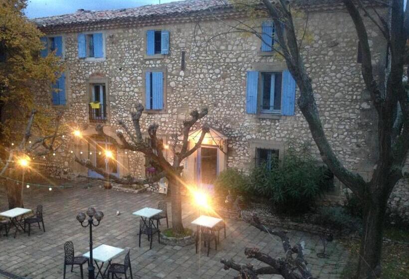 ホテル Le Mas De Valaurie