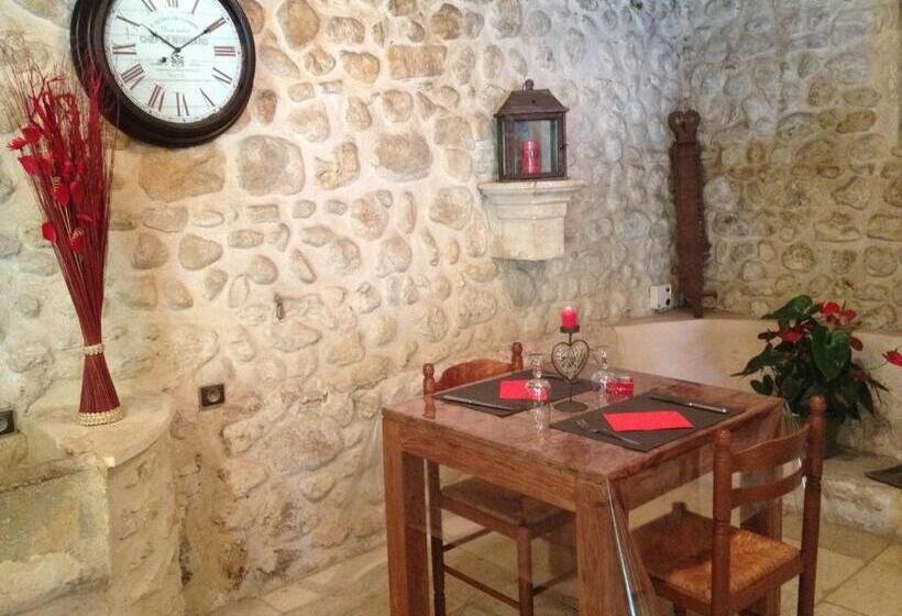 ホテル Le Mas De Valaurie