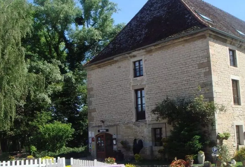ホテル Moulin De Bourgchateau