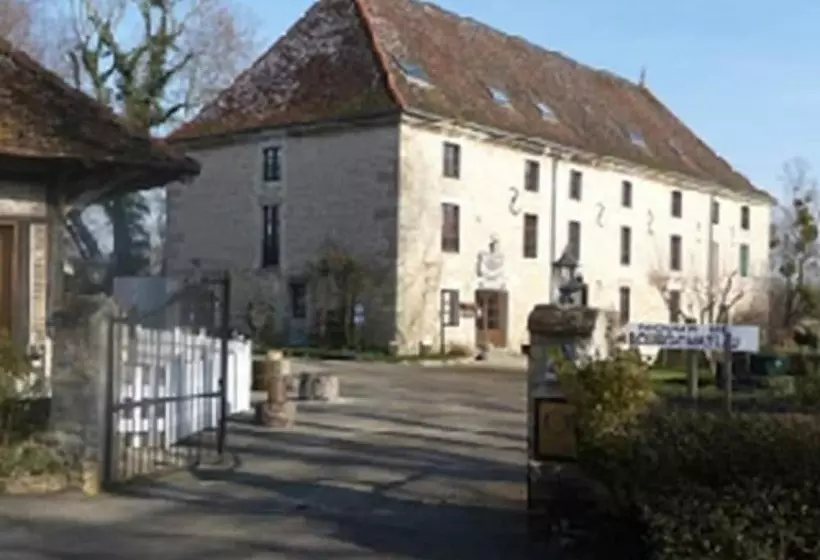 ホテル Moulin De Bourgchateau