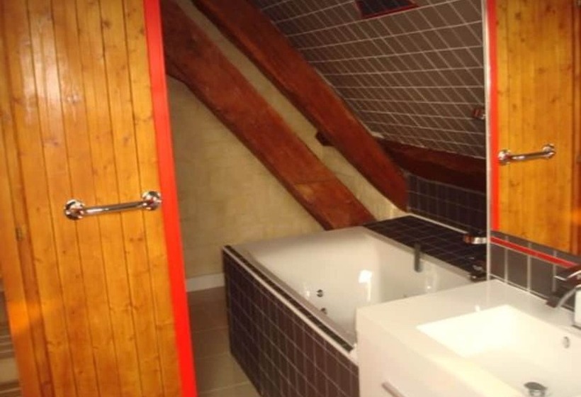 فندق Moulin De Bourgchateau