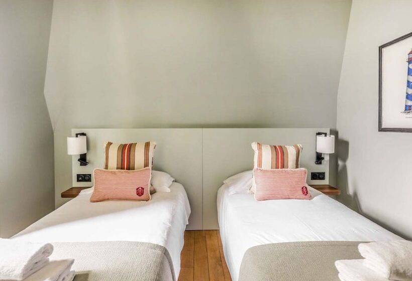 호텔 Restaurant Le Cap