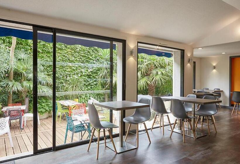 هتل The Originals City, Hôtel Les Océanes, Lorient