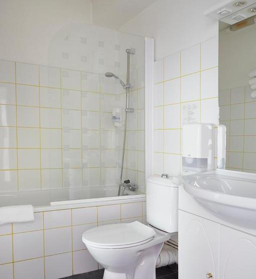 هتل The Originals City, Hôtel Les Océanes, Lorient