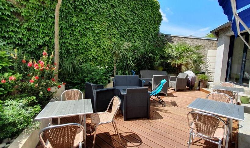 هتل The Originals City, Hôtel Les Océanes, Lorient