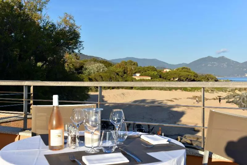 Hotelli Villas Abbartello