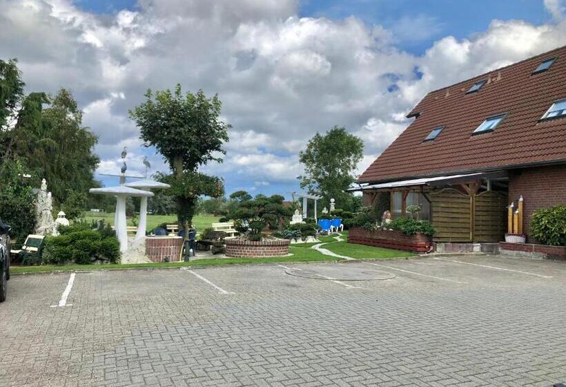 Garni Hotel Pension Holum