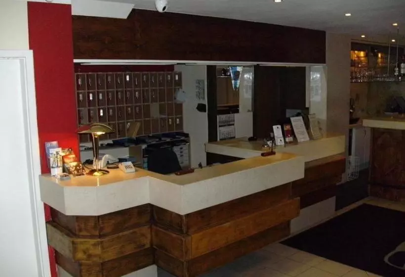 Hotel Adler