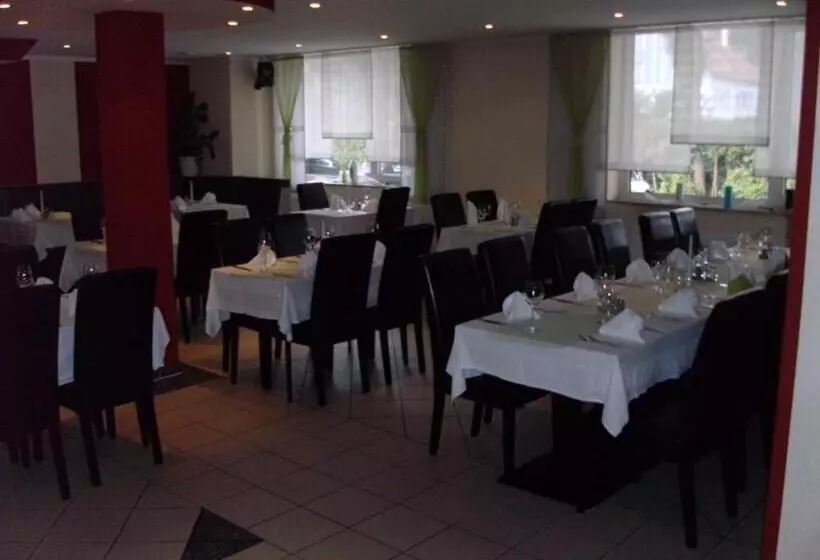 Hotel Adler