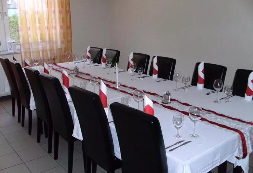 Hotel Adler