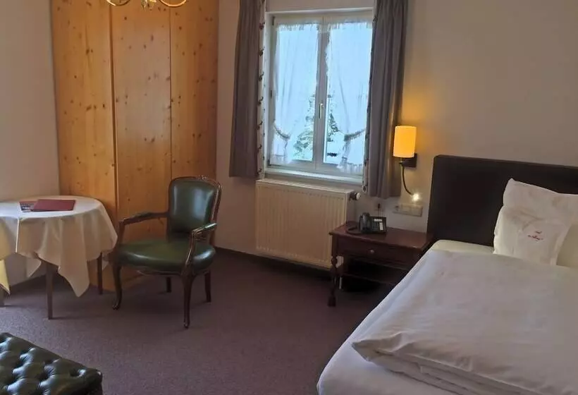 ホテル Adlerweg 9   Das B&b