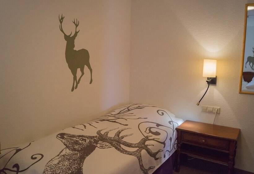 בית מלון כפרי Adlerweg 9   Das B&b