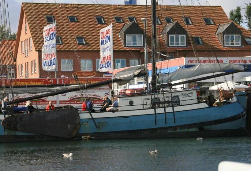 ホテル Baltic Kölln