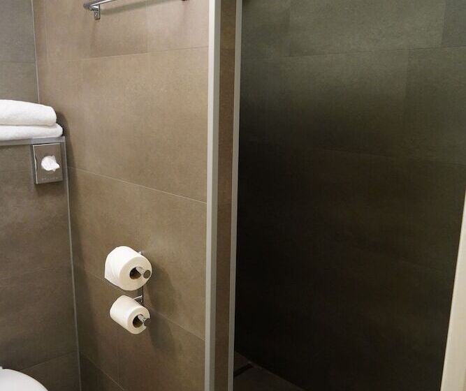 호텔 Enzo Hôtels Premier Prix   Logis Amnéville