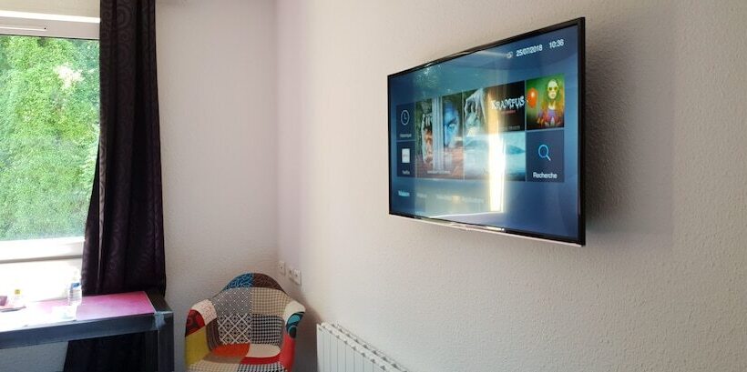 호텔 Enzo Hôtels Premier Prix   Logis Amnéville