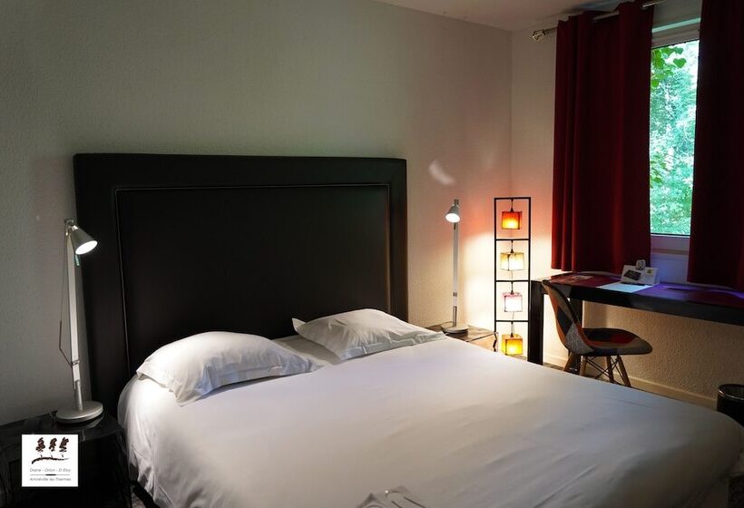 호텔 Enzo Hôtels Premier Prix   Logis Amnéville