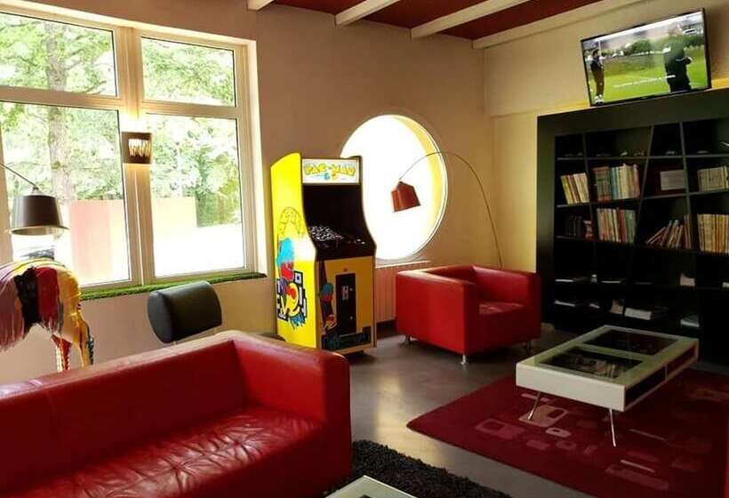 호텔 Enzo Hôtels Premier Prix   Logis Amnéville