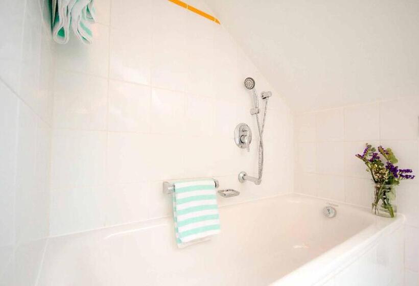 ホテル Gasthof Zum Bach