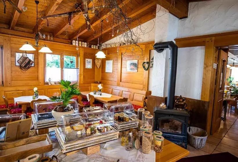 ホテル Hauensteiner Hof