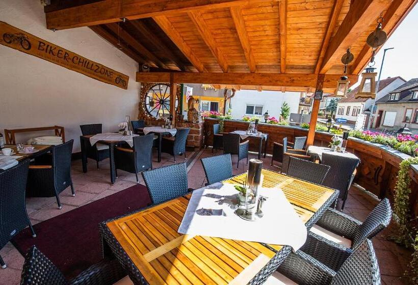 ホテル Hauensteiner Hof