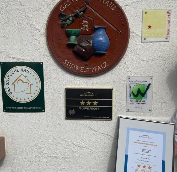 ホテル Hauensteiner Hof