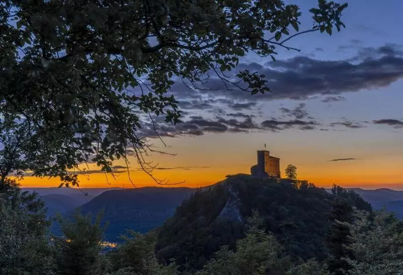 ホテル Hauensteiner Hof