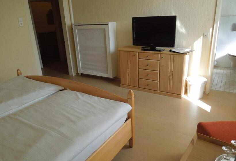 فندق Haus Bergmann