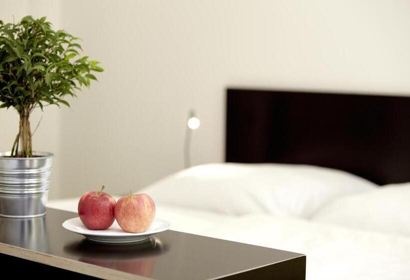 هتل Hüttenpalast