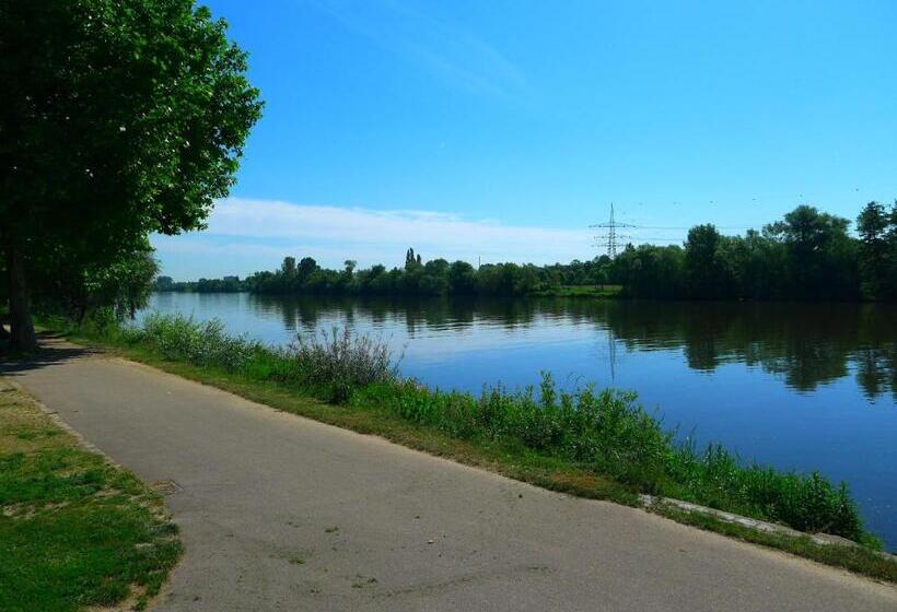 בית מלון כפרי Karthäuser Hof