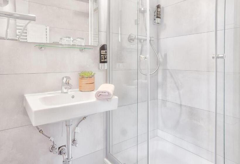 Отель Mira Mare