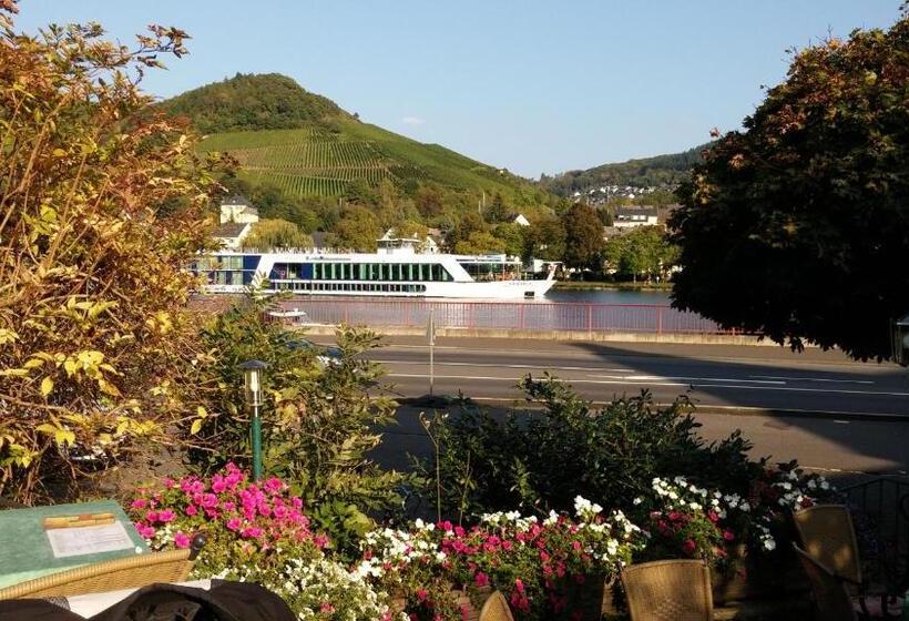 ホテル Panorama Café Moselgarten