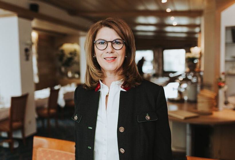 هتل Reindl Suiten & Appartments