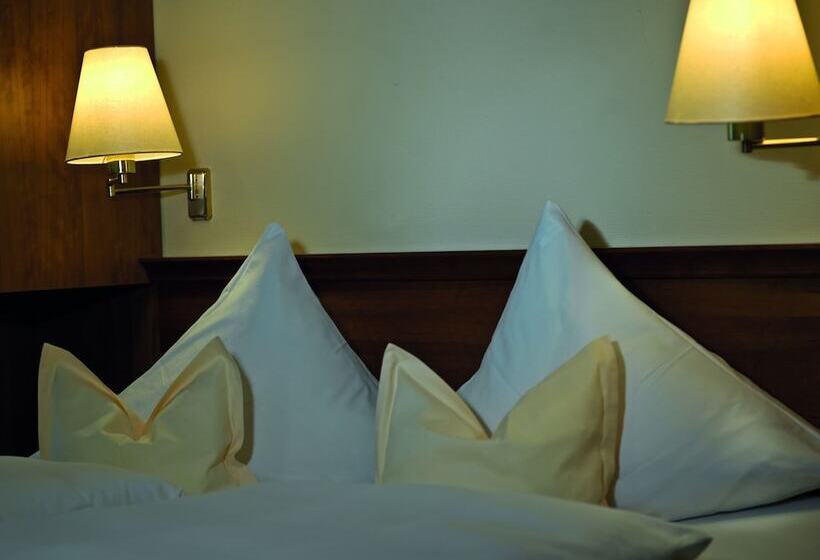 هتل Reindl Suiten & Appartments