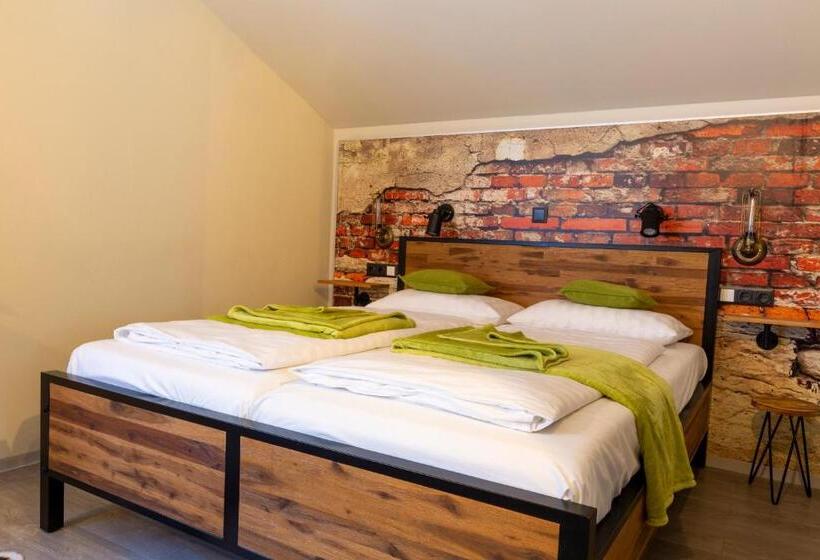 Отель Restaurant Brigitte