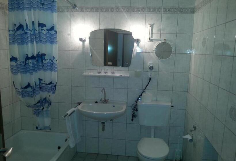 ホテル Restaurant Rückert