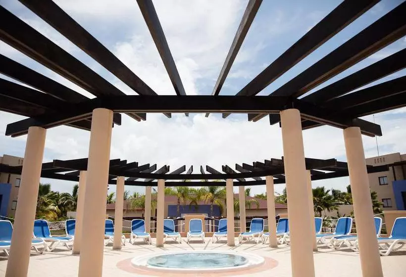 ホテル Sanctuary at Grand Memories Varadero - Adults Only