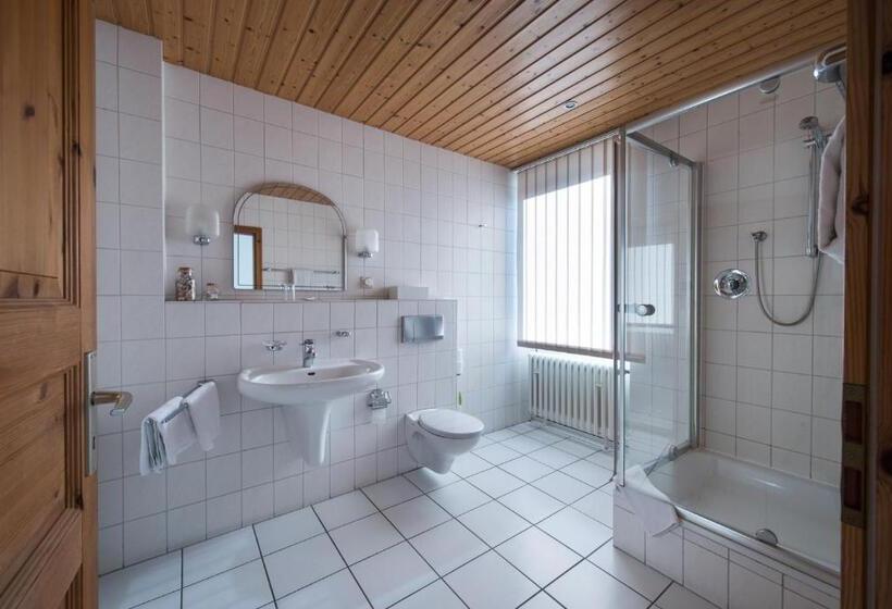 בית מלון כפרי Sova