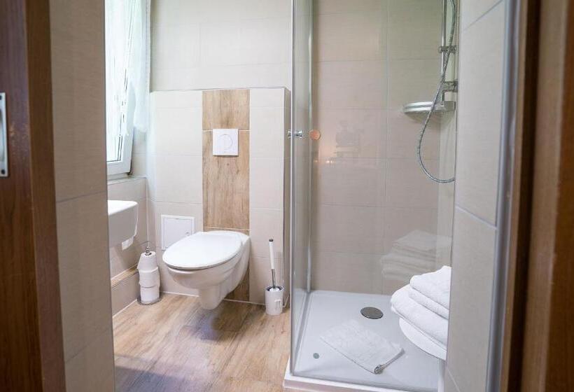 酒店 Waldgaststätte Sennhütte